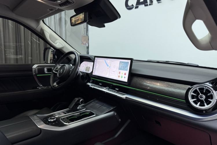 Used Tank 400 New Energy 2023 Hi4-T Super Edition Interior 6