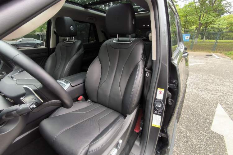 Used Tank 400 New Energy 2023 Hi4-T Super Edition Left Front Seat