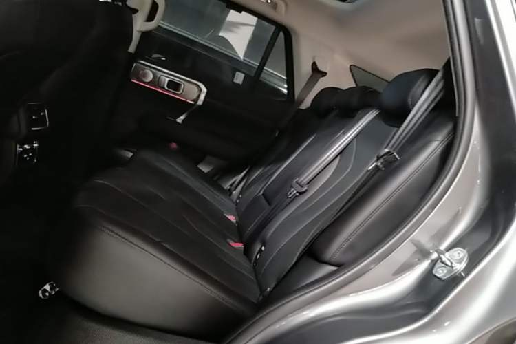 Used Tank 400 New Energy 2023 Hi4-T Super Edition Left Rear Seat