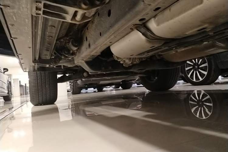 Used Tank 400 New Energy 2023 Hi4-T Super Edition Left Side Sill