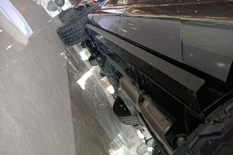 Used Tank 400 New Energy 2023 Hi4-T Super Edition Left Side Sill