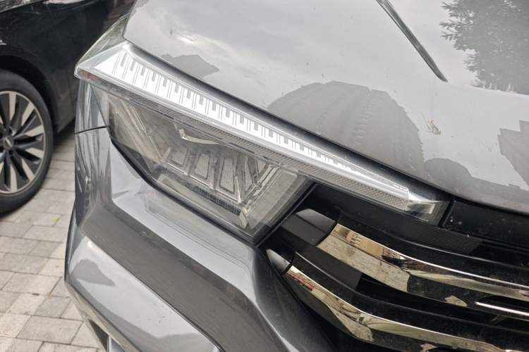 Used Tank 400 New Energy 2023 Hi4-T Super Edition Right Front Headlight