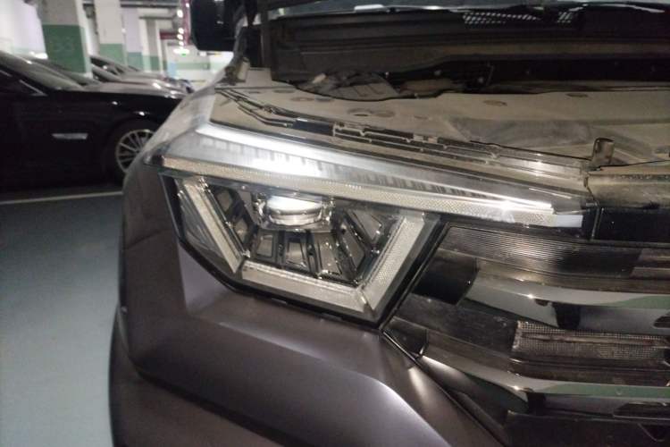 Used Tank 400 New Energy 2023 Hi4-T Super Edition Right Front Headlight
