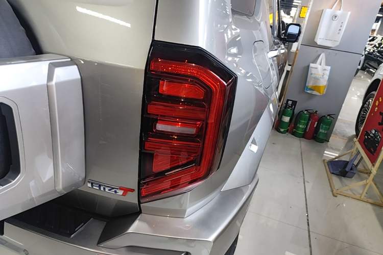 Used Tank 400 New Energy 2023 Hi4-T Super Edition Right Rear Taillight