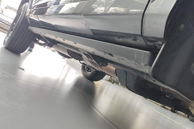 Used Tank 400 New Energy 2023 Hi4-T Super Edition Right Side Sill