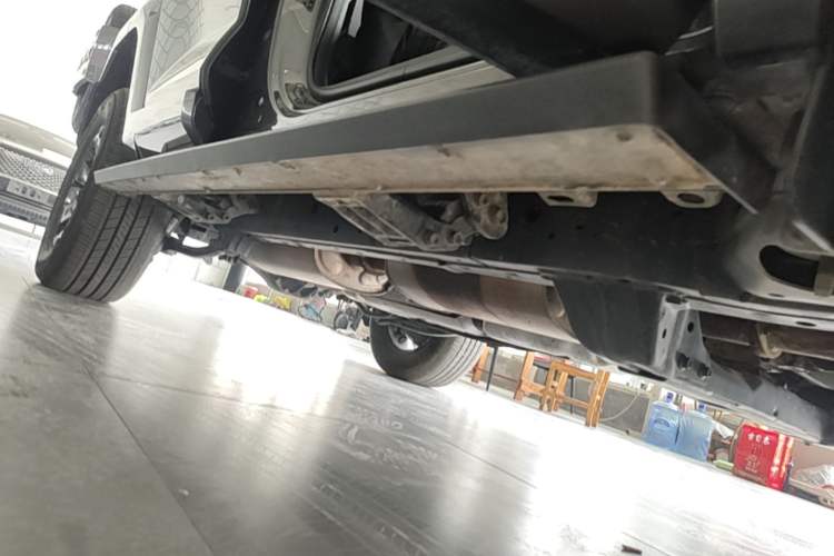 Used Tank 400 New Energy 2023 Hi4-T Super Edition Right Side Sill