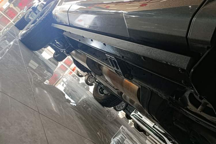 Used Tank 400 New Energy 2023 Hi4-T Super Edition Right Side Sill