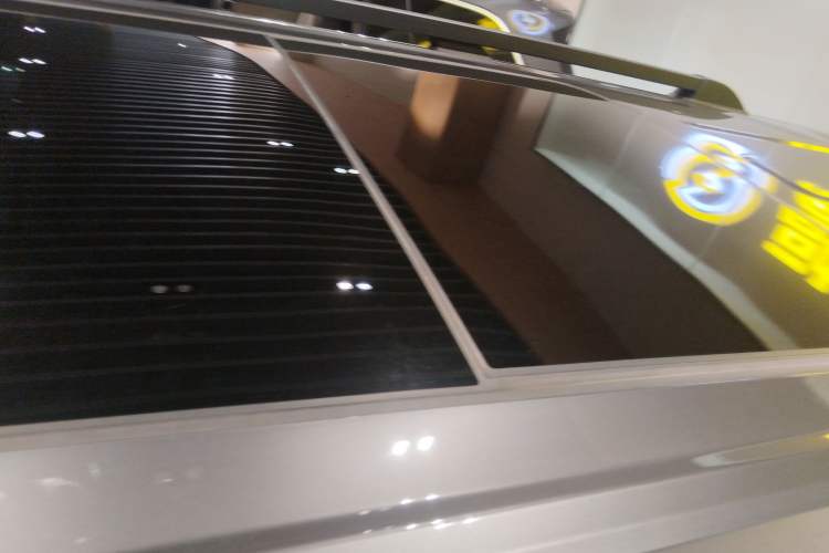 Used Tank 400 New Energy 2023 Hi4-T Super Edition Roof