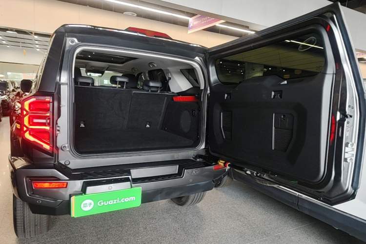 Used Tank 400 New Energy 2023 Hi4-T Super Edition Trunk