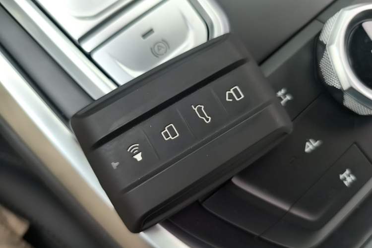 Used Tank 400 New Energy 2023 Hi4-T Super Edition Vehicle Key