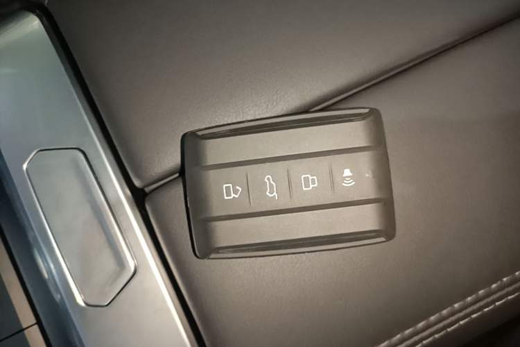Used Tank 400 New Energy 2023 Hi4-T Super Edition Vehicle Key
