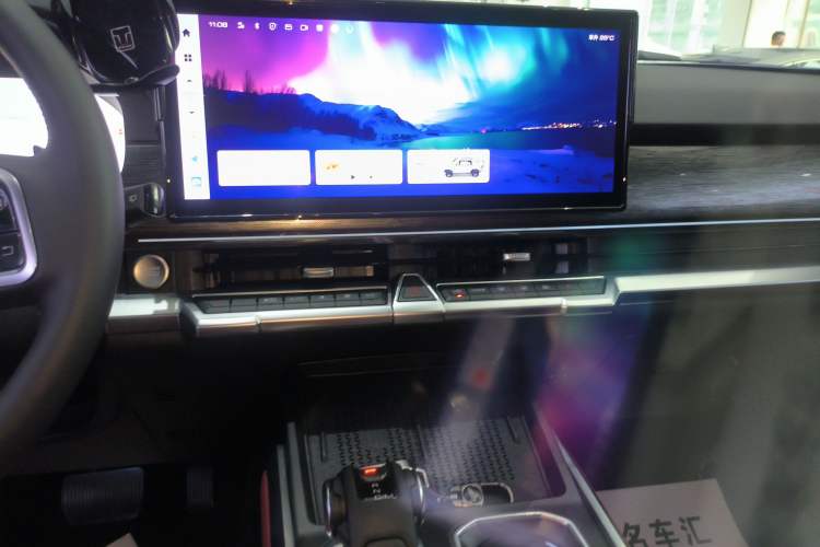 Used Tank 400 New Energy 2023 Hi4-T Super Edition Audio And AC Panel