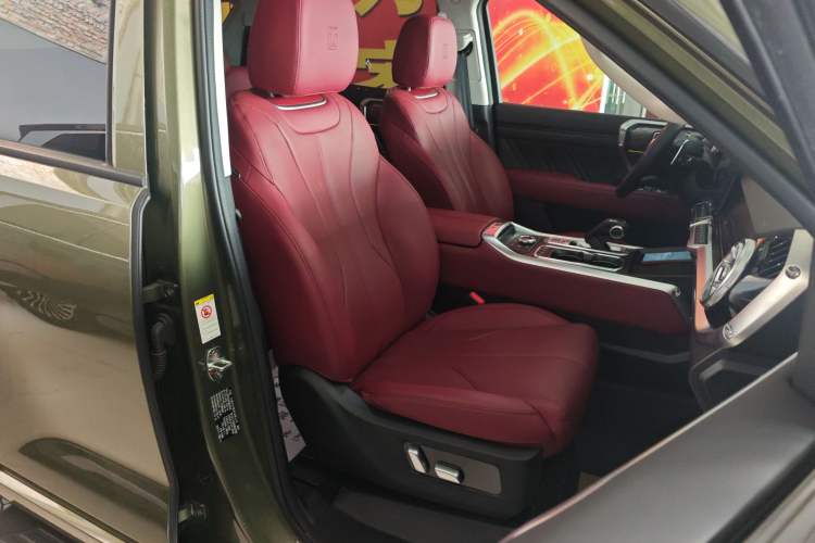Used Tank 400 New Energy 2023 Hi4-T Super Edition Right Front Seat