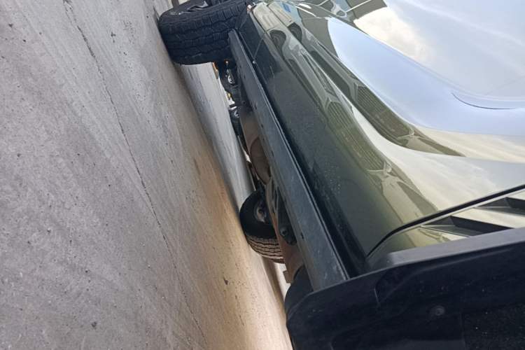 Used Tank 400 New Energy 2023 Hi4-T Super Edition Right Side Sill