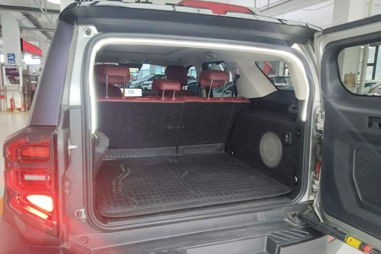 Used Tank 400 New Energy 2023 Hi4-T Super Edition Trunk