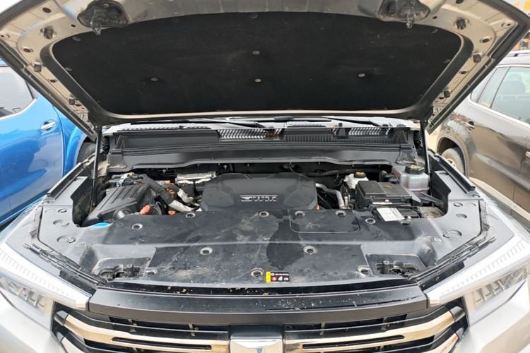Used Tank 400 New Energy 2023 Hi4-T Super Edition Engine Bay