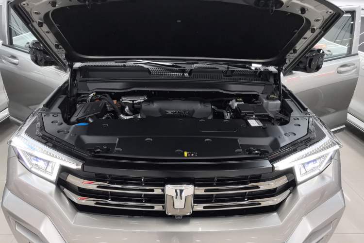 Used Tank 400 New Energy 2023 Hi4-T Super Edition Engine Bay