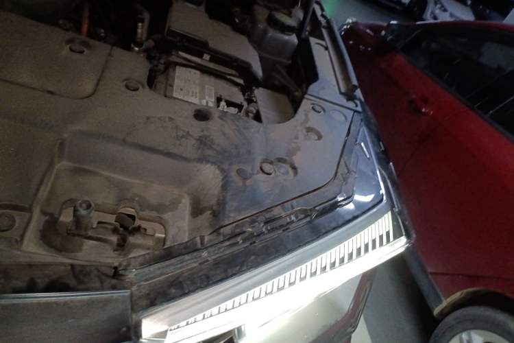 Used Tank 400 New Energy 2023 Hi4-T Super Edition Engine Bay Left