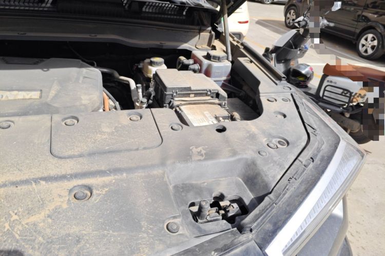 Used Tank 400 New Energy 2023 Hi4-T Super Edition Engine Bay Left