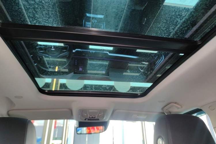 Used Tank 400 New Energy 2023 Hi4-T Super Edition Headliner