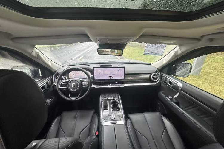 Used Tank 400 New Energy 2023 Hi4-T Super Edition Interior 2