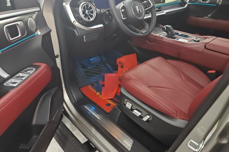 Used Tank 400 New Energy 2023 Hi4-T Super Edition Interior 2