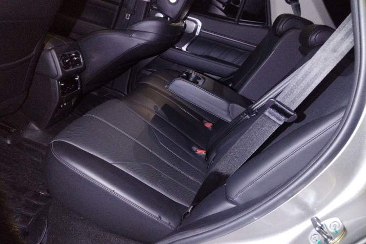 Used Tank 400 New Energy 2023 Hi4-T Super Edition Left Rear Seat