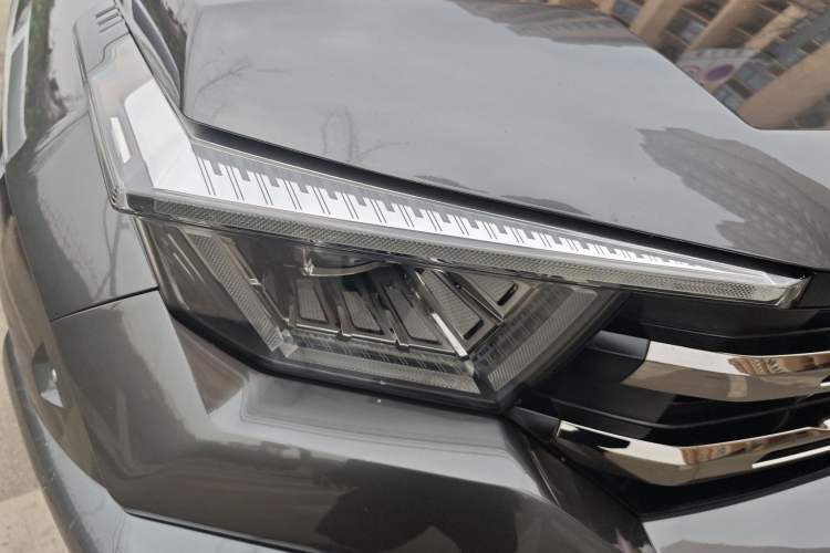 Used Tank 400 New Energy 2023 Hi4-T Super Edition Right Front Headlight