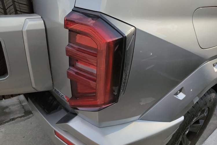 Used Tank 400 New Energy 2023 Hi4-T Super Edition Right Rear Taillight