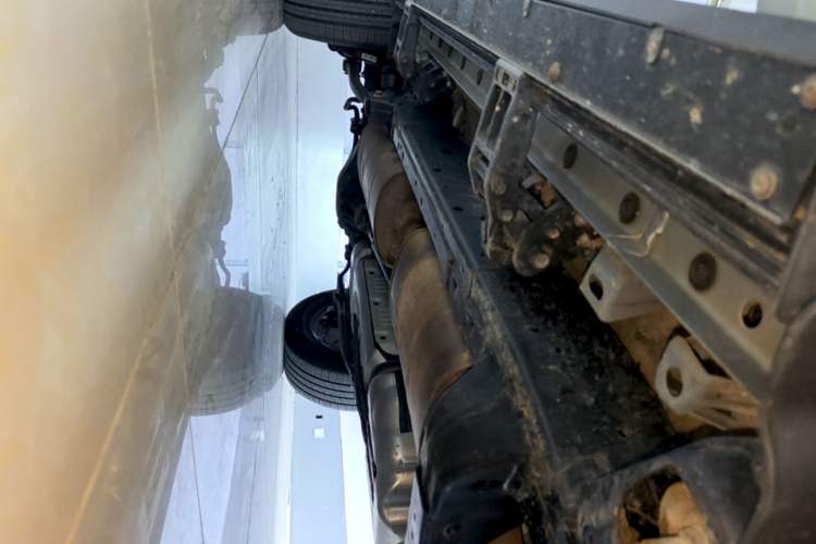Used Tank 400 New Energy 2023 Hi4-T Super Edition Right Side Sill