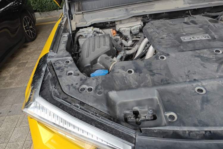Used Tank 400 New Energy 2023 Hi4-T Super Edition Engine Bay Right