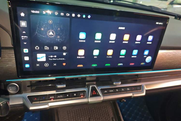 Used Tank 400 New Energy 2024 Hi4-T City Edition Audio And AC Panel