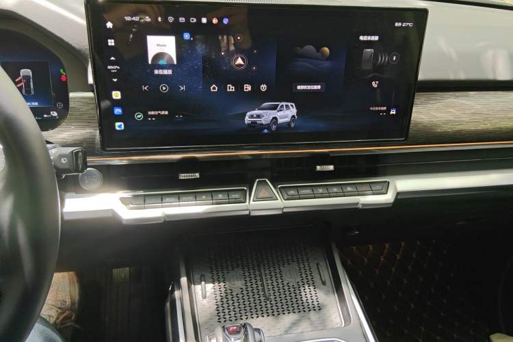 Used Tank 400 New Energy 2024 Hi4-T Off-Road Edition Audio And AC Panel