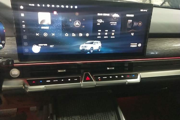 Used Tank 400 New Energy 2024 Hi4-T Off-Road Edition Audio And AC Panel