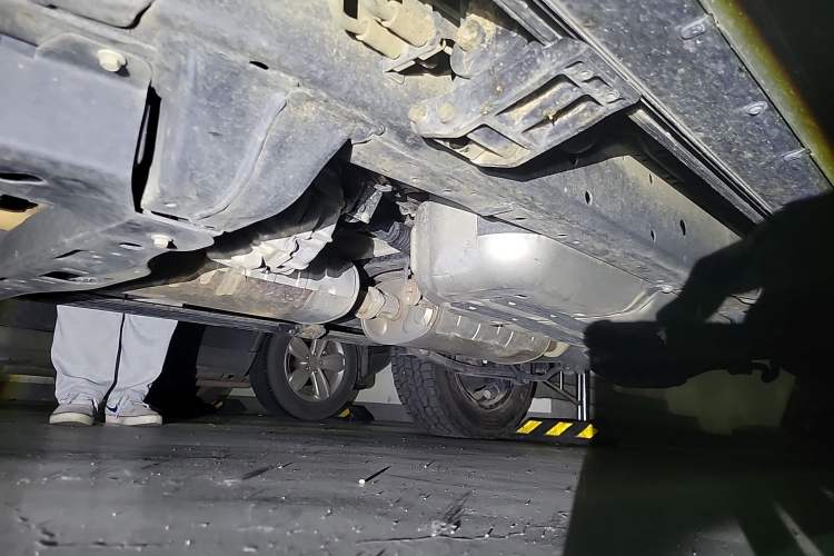 Used Tank 400 New Energy 2024 Hi4-T City Edition Chassis Front Left