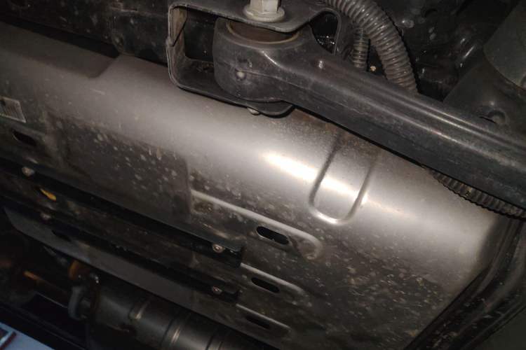 Used Tank 400 New Energy 2024 Hi4-T Off-Road Edition Chassis Rear Left