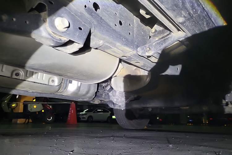 Used Tank 400 New Energy 2024 Hi4-T City Edition Chassis Rear Right