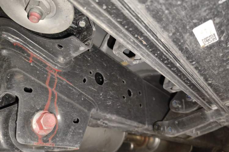 Used Tank 400 New Energy 2024 Hi4-T City Edition Chassis Rear Right