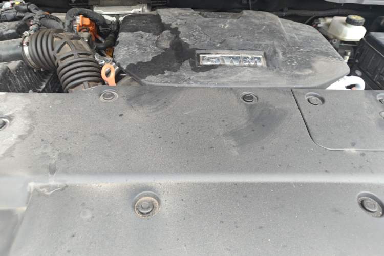 Used Tank 400 New Energy 2024 Hi4-T Off-Road Edition Engine Bay