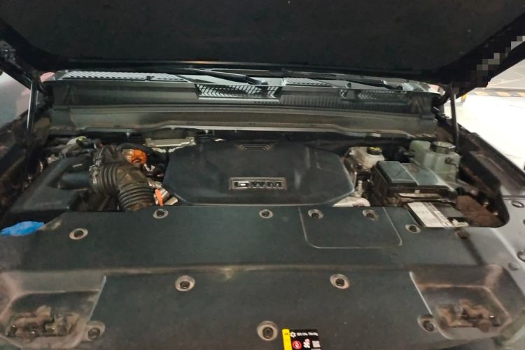 Used Tank 400 New Energy 2024 Hi4-T City Edition Engine Bay