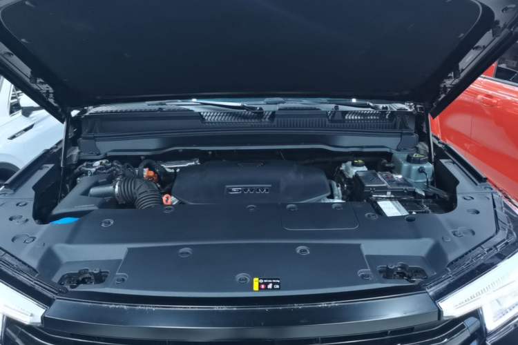 Used Tank 400 New Energy 2024 Hi4-T City Edition Engine Bay