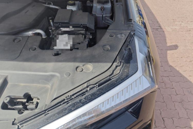 Used Tank 400 New Energy 2024 Hi4-T City Edition Engine Bay Left