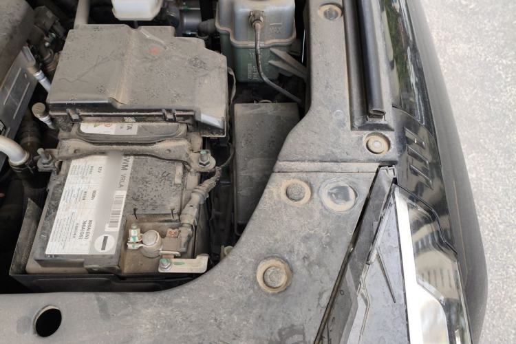 Used Tank 400 New Energy 2024 Hi4-T Off-Road Edition Engine Bay Left