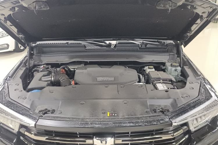 Used Tank 400 New Energy 2024 Hi4-T Off-Road Edition Engine Bay