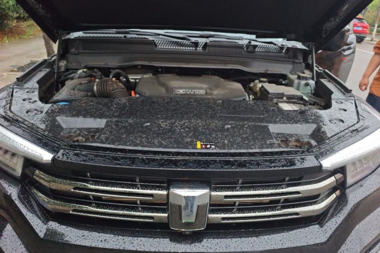 Used Tank 400 New Energy 2024 Hi4-T City Edition Engine Bay