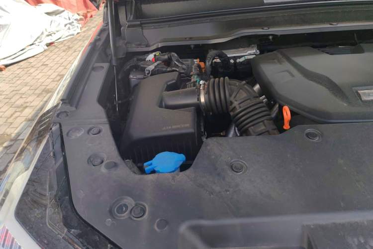 Used Tank 400 New Energy 2024 Hi4-T City Edition Engine Bay Right