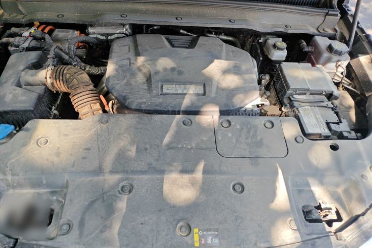 Used Tank 400 New Energy 2024 Hi4-T Off-Road Edition Engine Bay