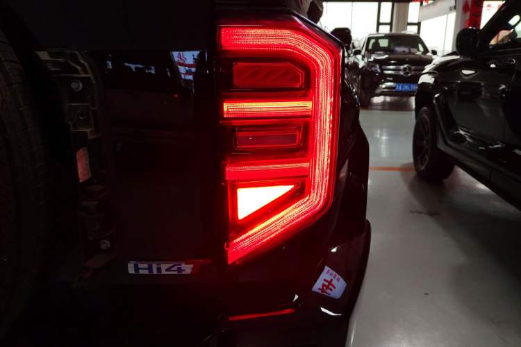Used Tank 400 New Energy 2024 Hi4-T Off-Road Edition Exterior 3