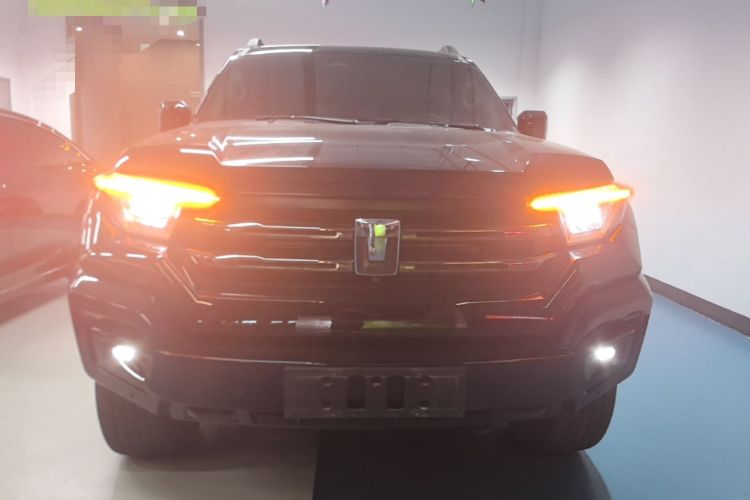 Used Tank 400 New Energy 2024 Hi4-T Off-Road Edition Front