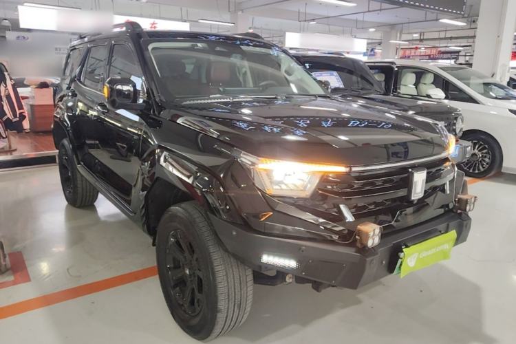 Used Tank 400 New Energy 2024 Hi4-T Off-Road Edition Front Right 45 Deg